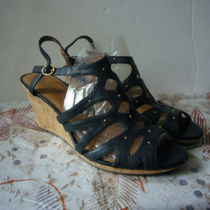 Clarks Black Leather Caged Cork Wedge Sandal - Gold studs! Size 11M ankle strap